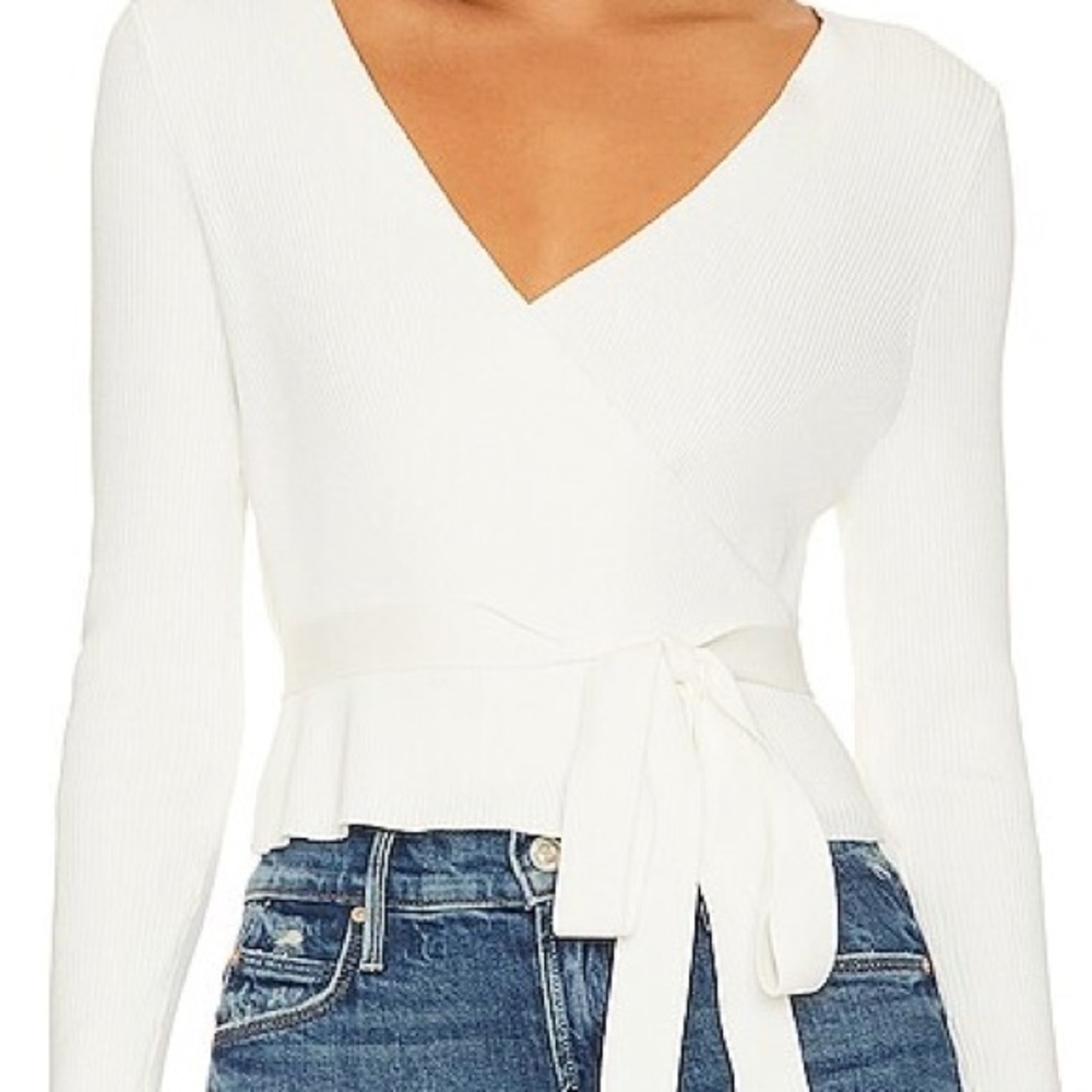 525 Kira Top Elegant White Wrap Top